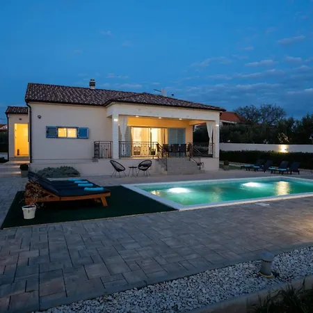Casa Kamber With Pool Villa Biograd na Moru