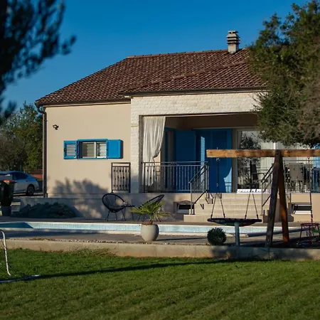 Villa Casa Kamber With Pool *