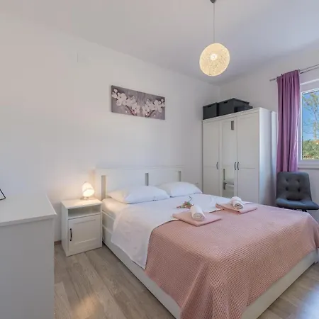 Casa Kamber With Pool * Biograd na Moru
